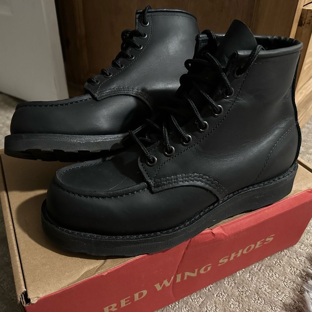 New Men’s Red Wing Classic Moc Toe Boots 8074 All Black Mono Leather Size 7